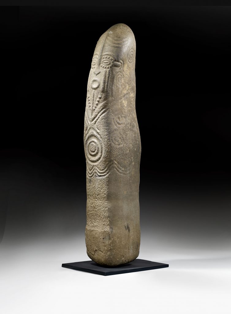 Stèle "atal" présentée au musée Fenaille à Rodez